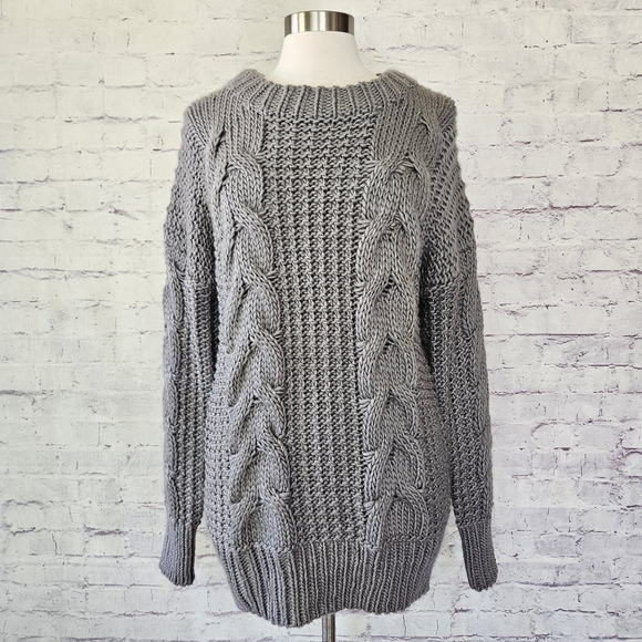 Unif Grey Oversize Chunky Cable Knit Sweater Small - Picture 1 of 9